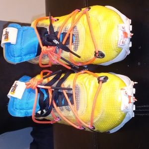 Nike off white x womens vapor street tour yellow size 8.5